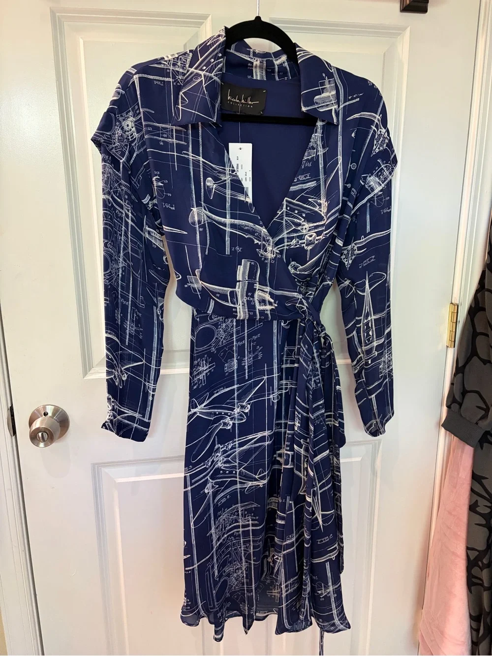 Nicole Miller Blueprint Wrap Dress NWT - Picture 2 of 7